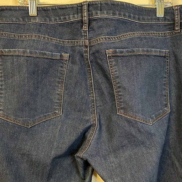 LOFT Curvy Straight Indigo Denim Jeans Women's Size 14 - Picture 5 of 8
